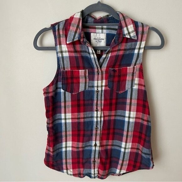 Abercrombie & Fitch Red White Blue Plaid Button Down Cut Off Shirt Size Medium - Picture 1 of 5